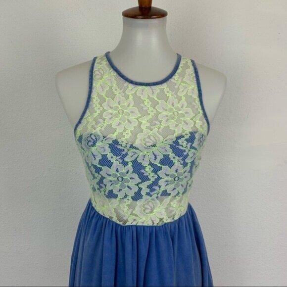 Do Be Blue Lace Overlay Skater Dress Sleeveless Fit And Flare Cocktail Party S - Picture 2 of 7